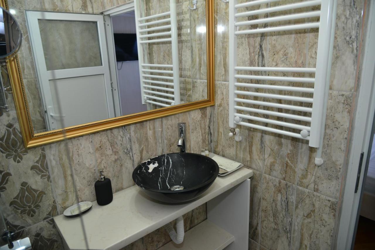 Stejarul Buzau Apartment Exterior photo